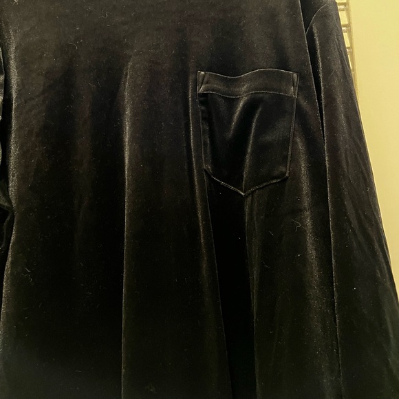 NWOT GAP Long Sleeve Black Velvet Pocket Top XXL - Picture 2 of 6